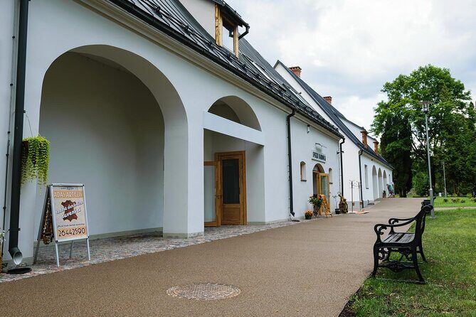Private Full-Day Hiking Tour in Sigulda and Gauja National Park - Sigulda and Gauja National Park: a smart pairing for an active day
