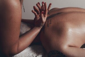 Relax Massage, Tantra Therapy in Riga, Latvia - Finding the Studio: Meeting in Central District, Near Transit